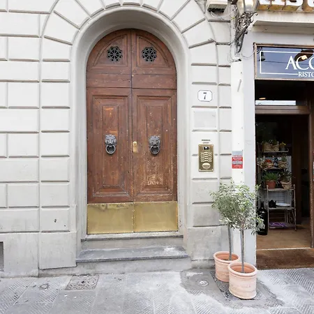 Guesthost - Comfy Flat In Piazza San Marco! *