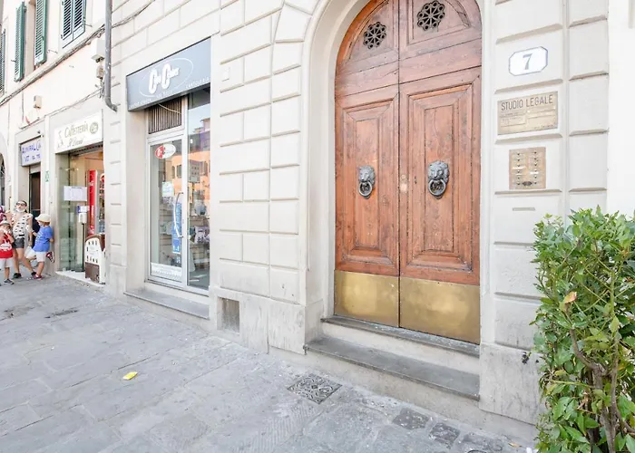 Guesthost - Piazza San Marco Flat Apartamento *