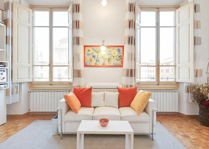 Apartament Guesthost - Piazza San Marco Flat Florencja