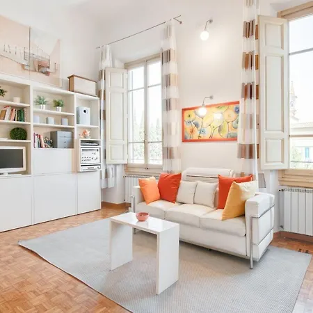 아파트 Guesthost - Piazza San Marco Flat 피렌체