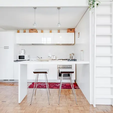 Guesthost - Piazza San Marco Flat * 피렌체